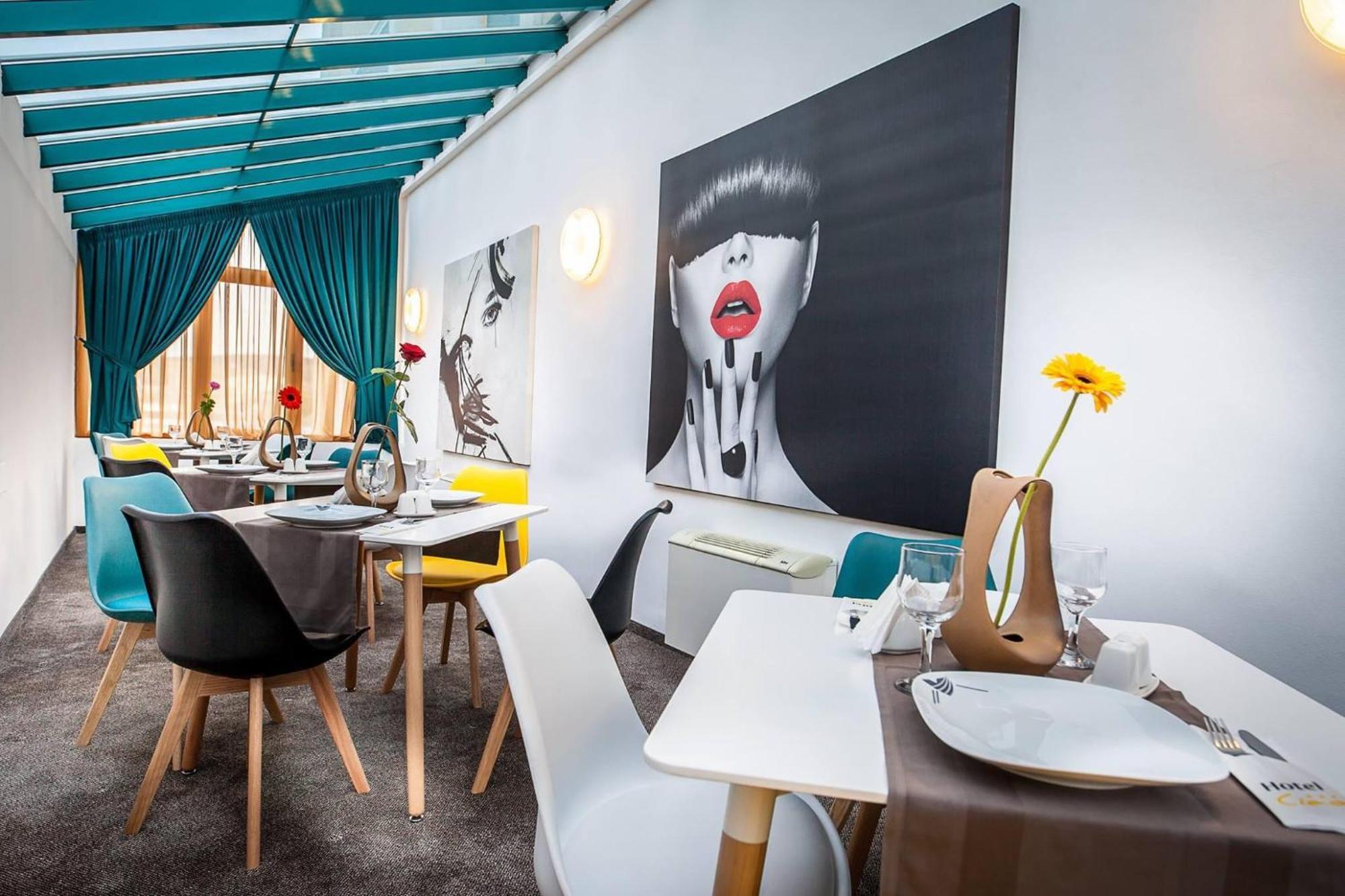 Hotel Ciao Târgu-Mureş Esterno foto